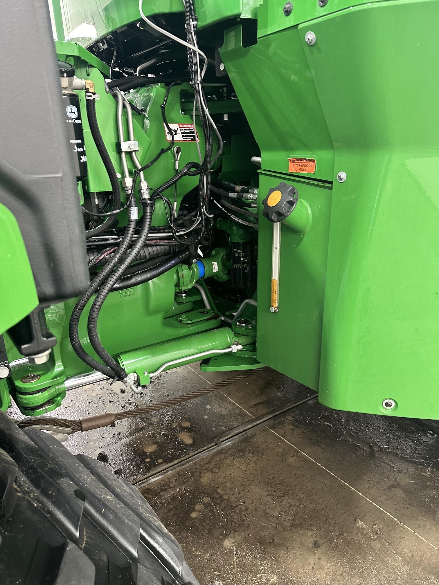 2019 John Deere 9620RX Tractor Rubber Track