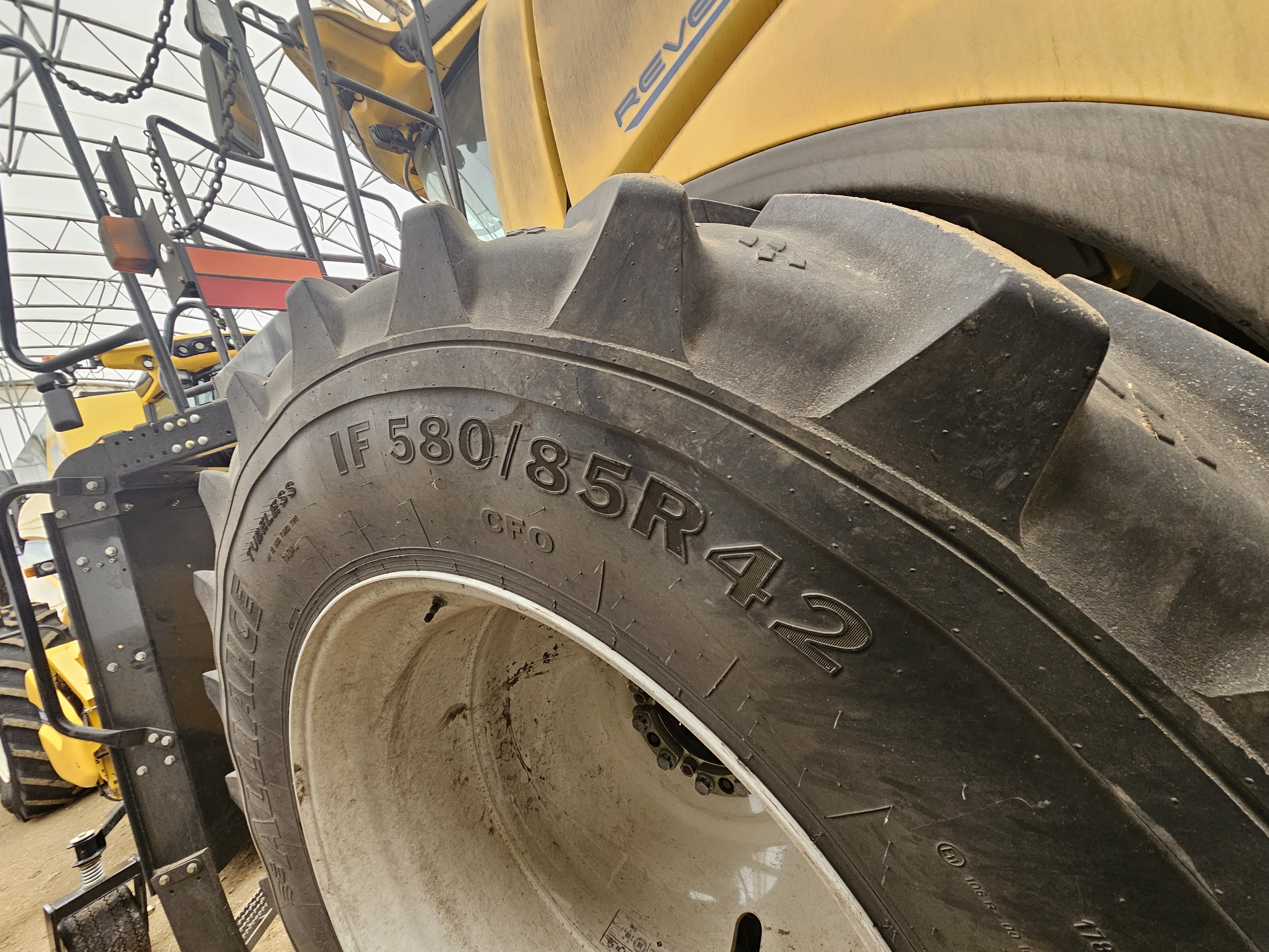 2020 New Holland CR9.90Z Combine