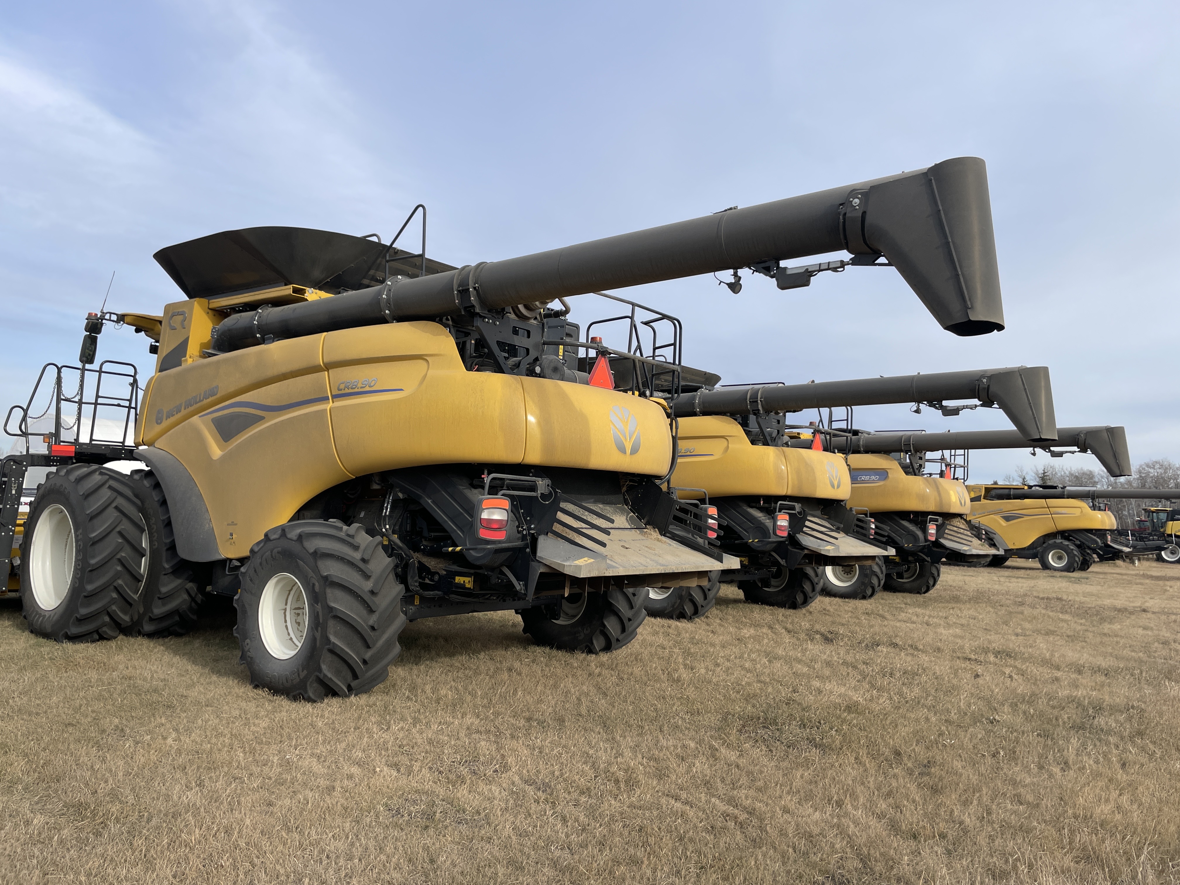 2024 New Holland CR8.90Z Combine