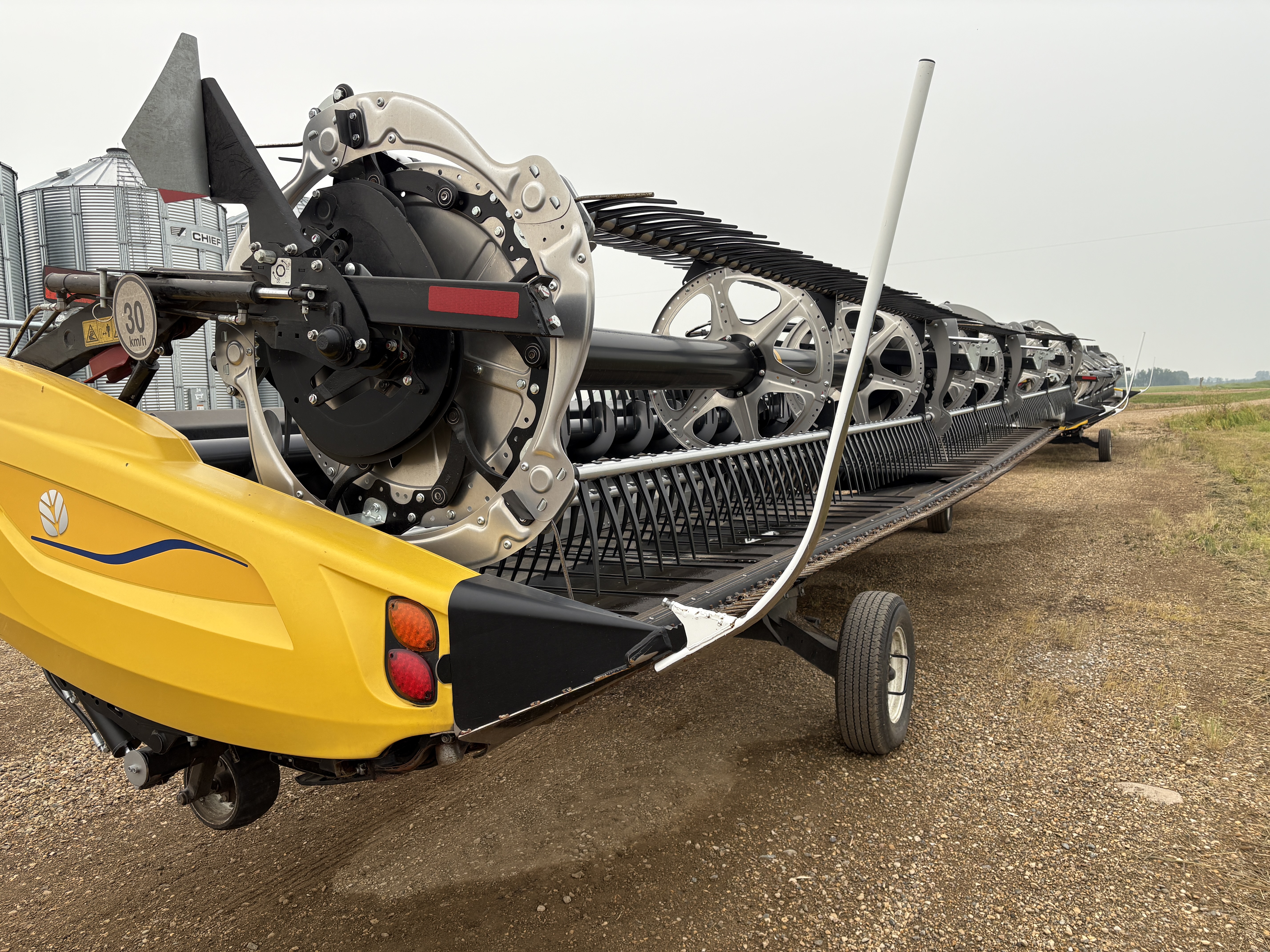 2023 MacDon FD240 Header Draper Flex