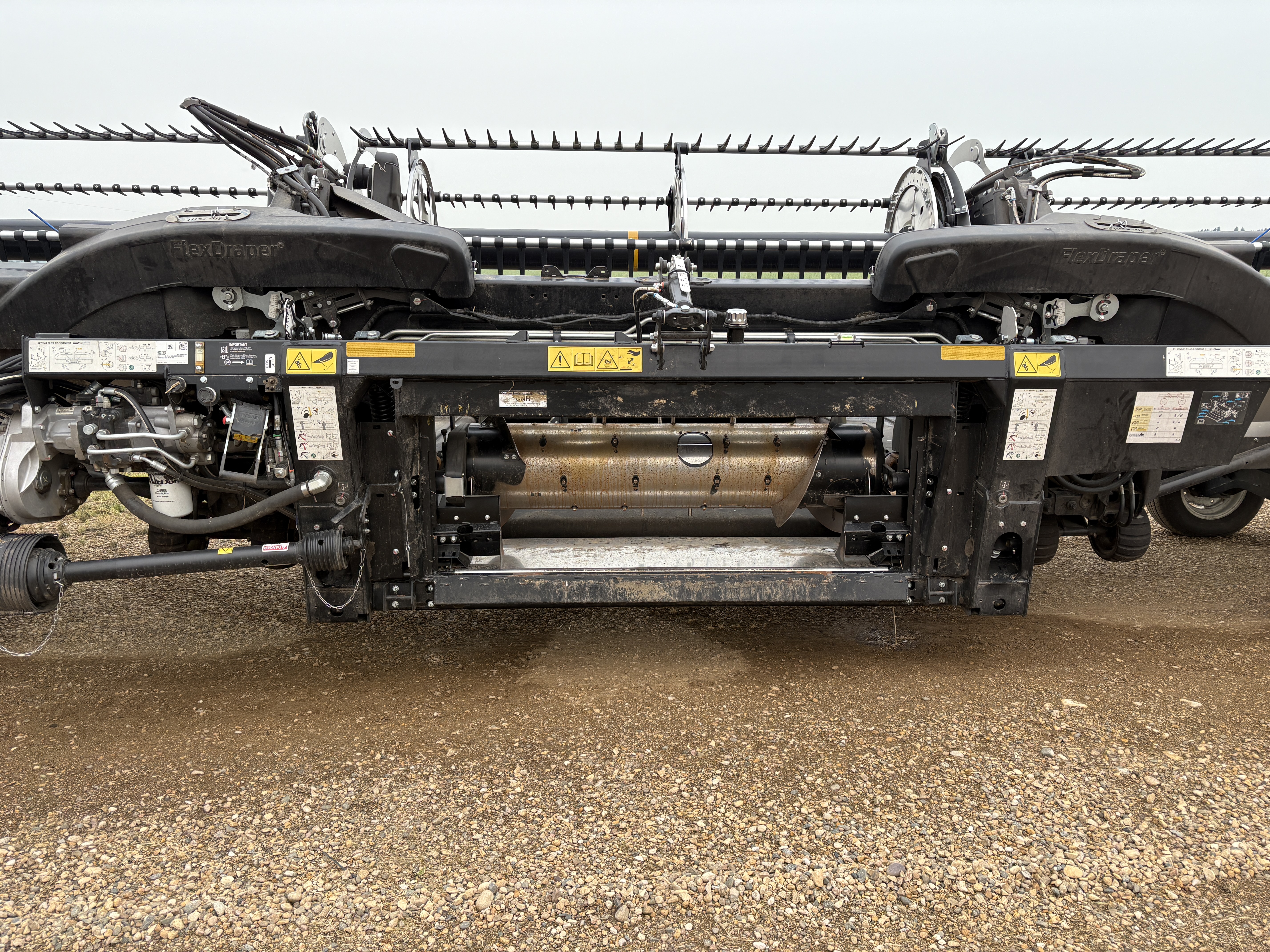 2023 MacDon FD240 Header Draper Flex