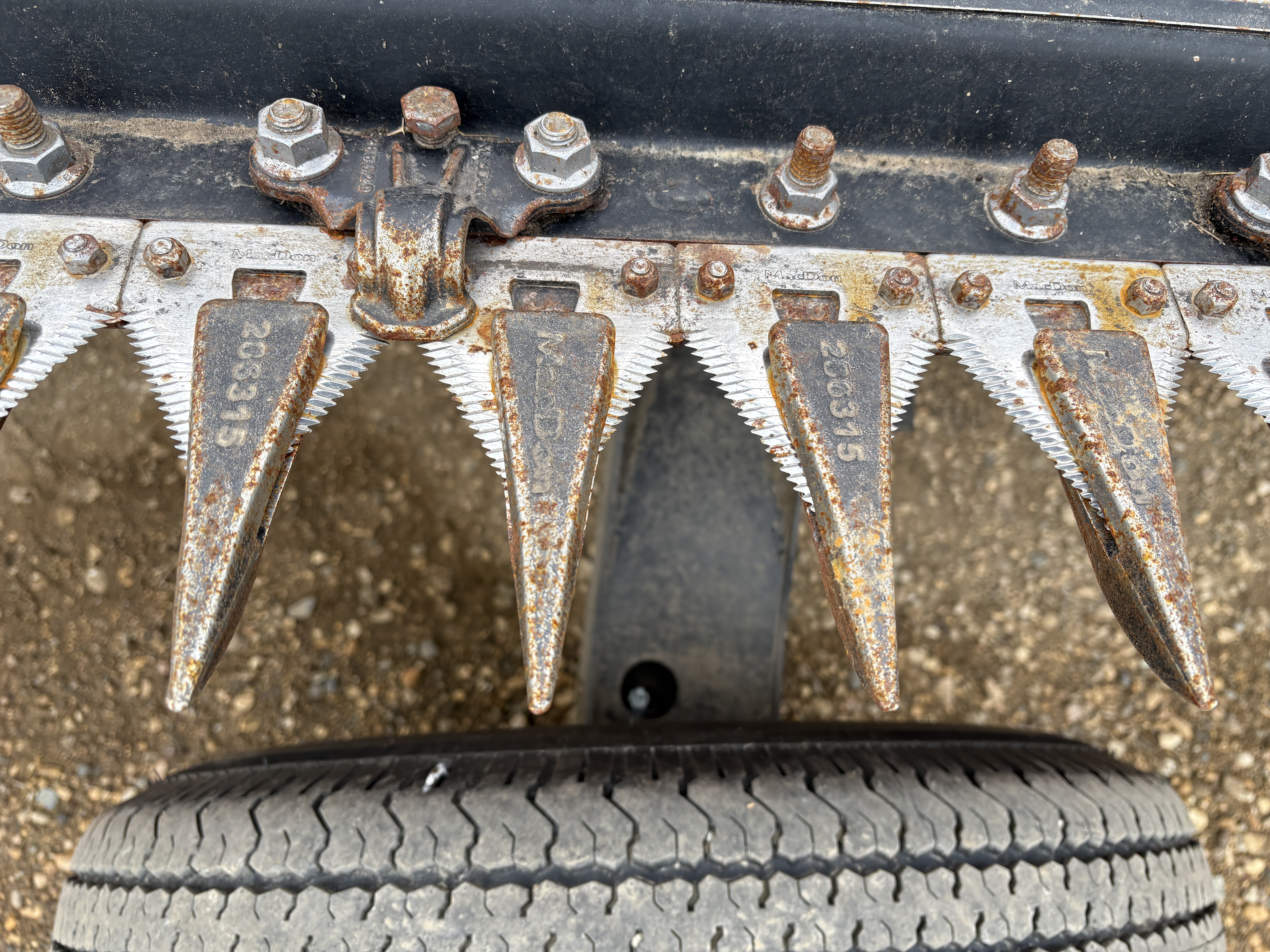 2023 MacDon FD240 Header Draper Flex