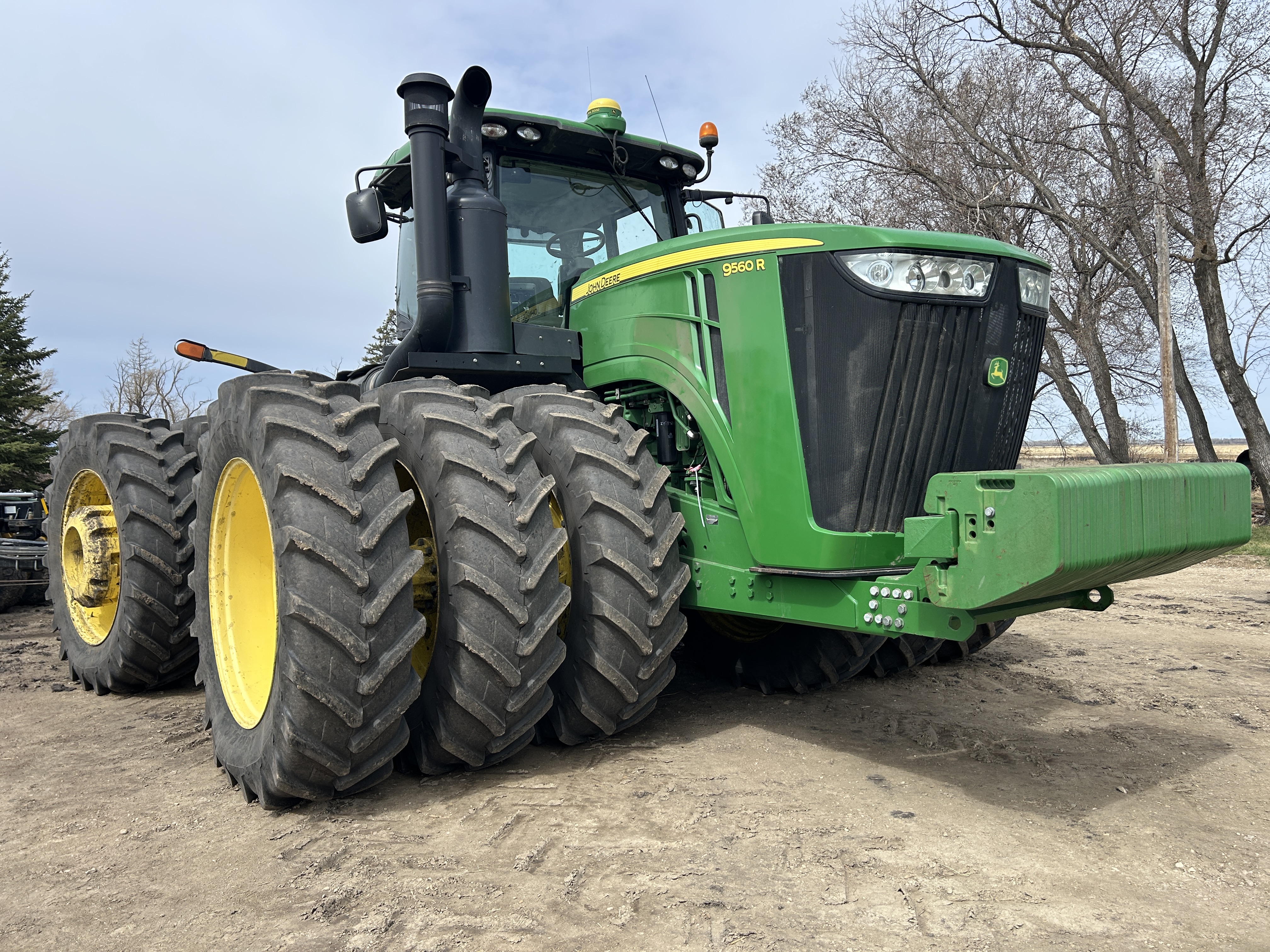2013 John Deere 9560R Tractor 4WD