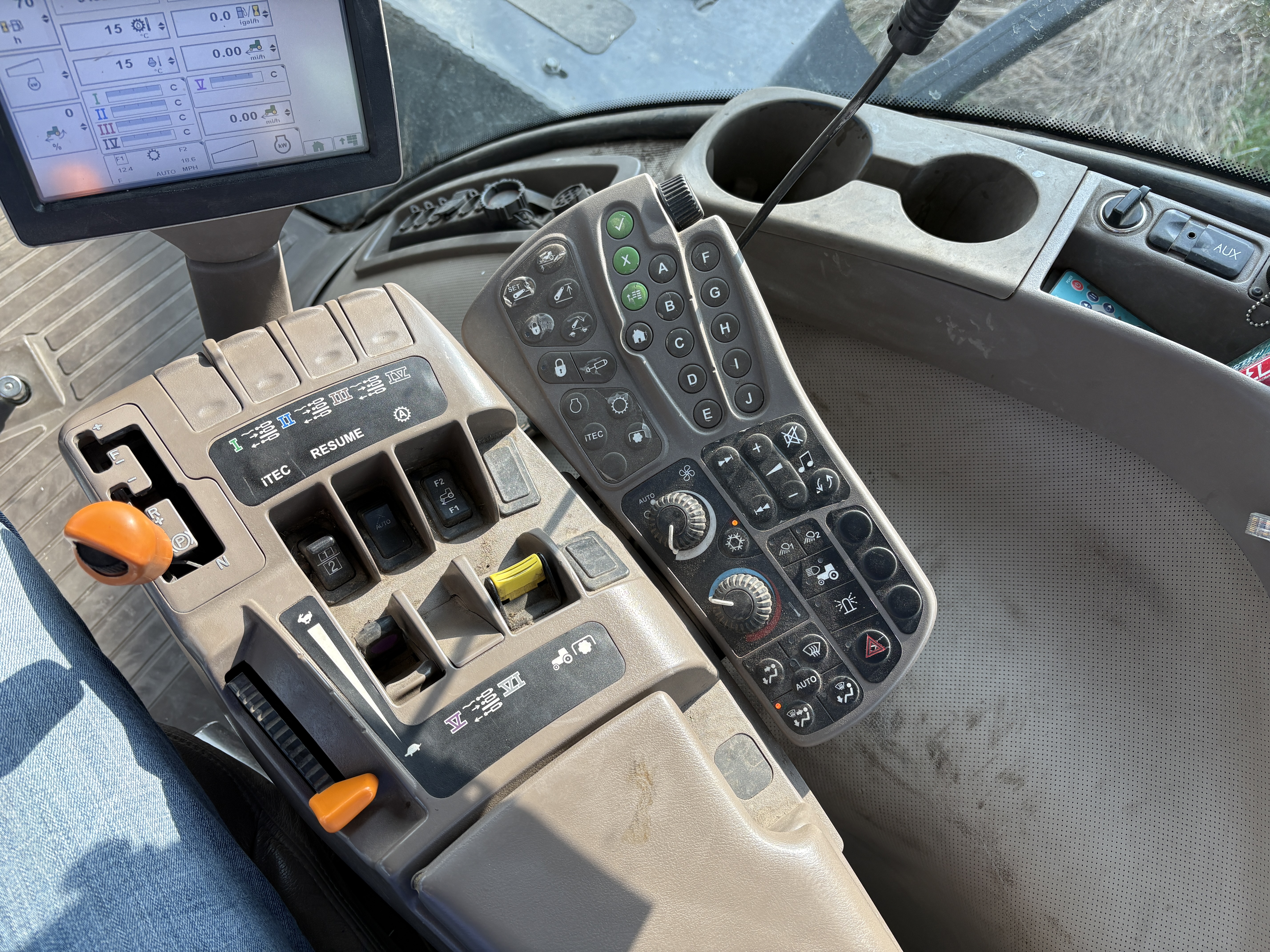 2013 John Deere 9460R Tractor 4WD