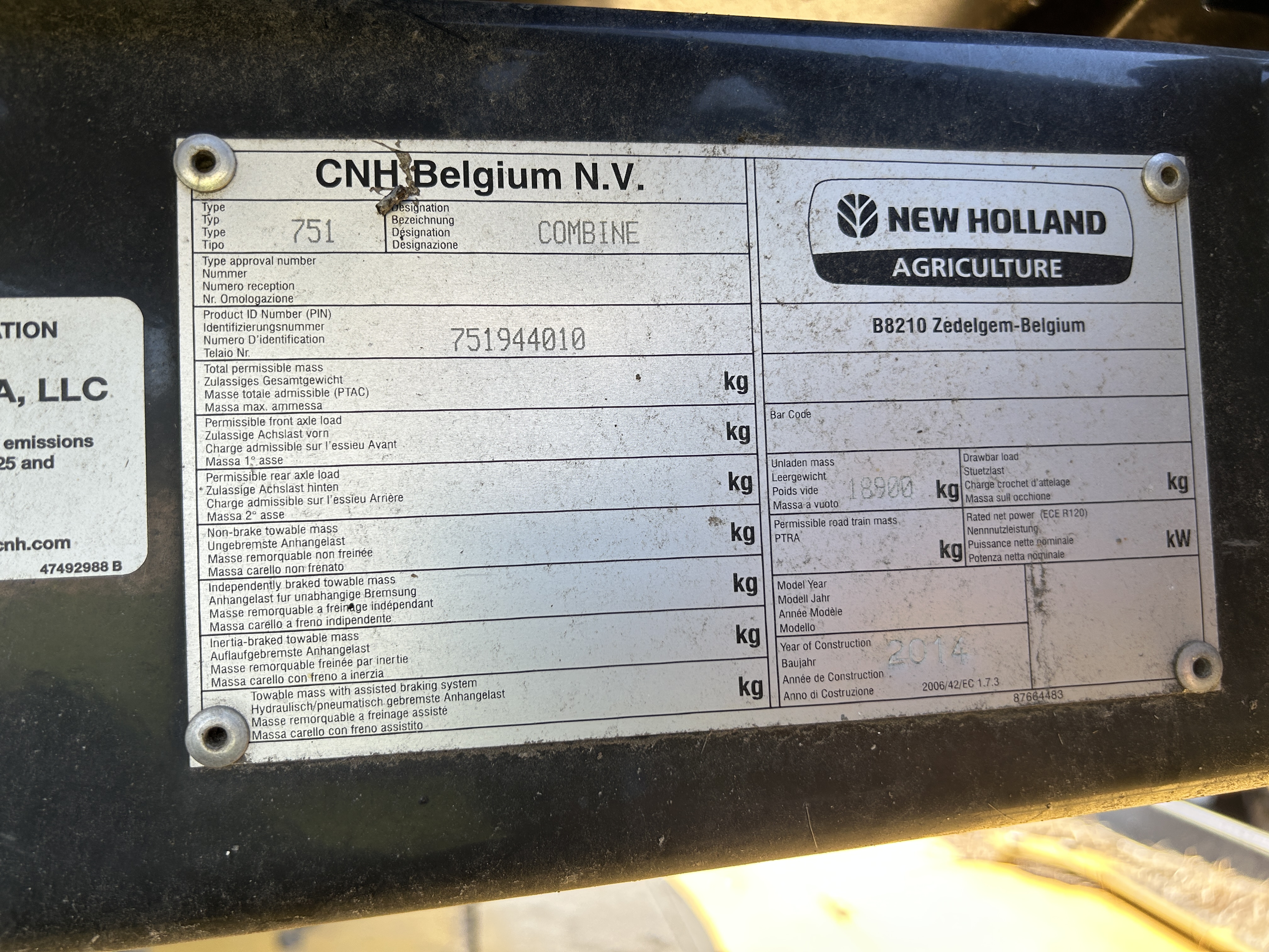 2014 New Holland CR9090Z Combine