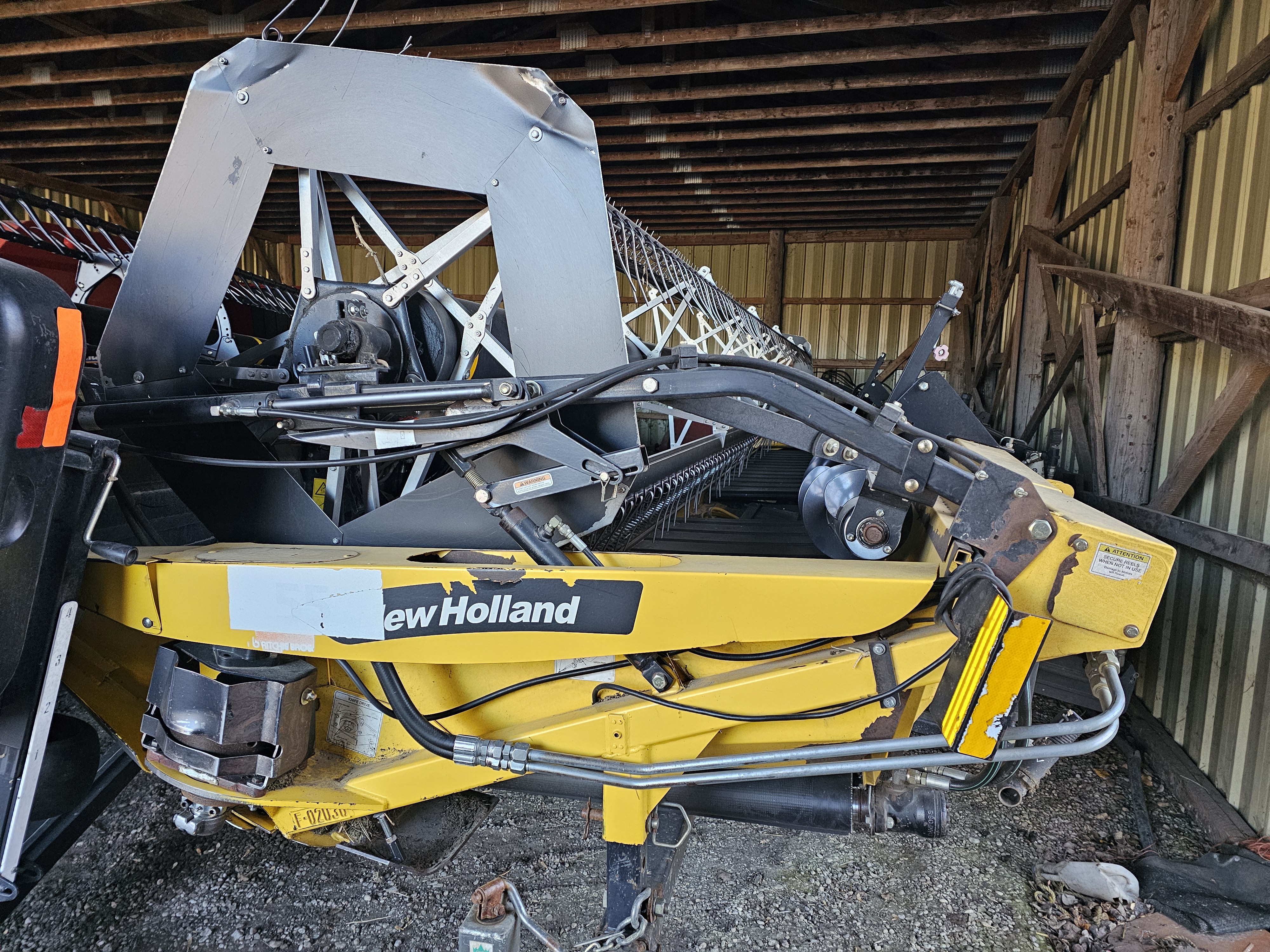 2002 New Holland 94C Header Draper