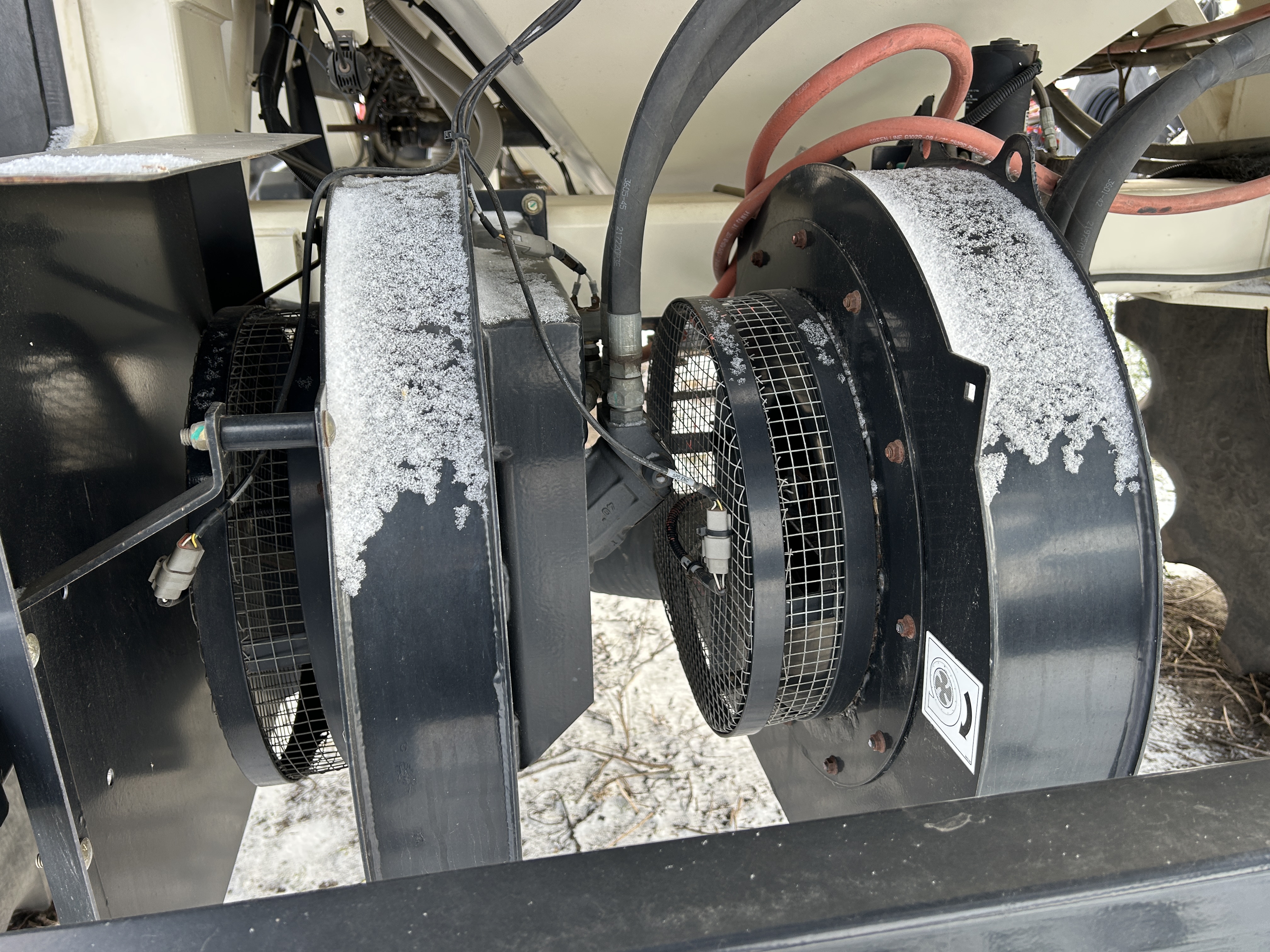 2015 Bourgault 7950 ASC Air Tank/Cart