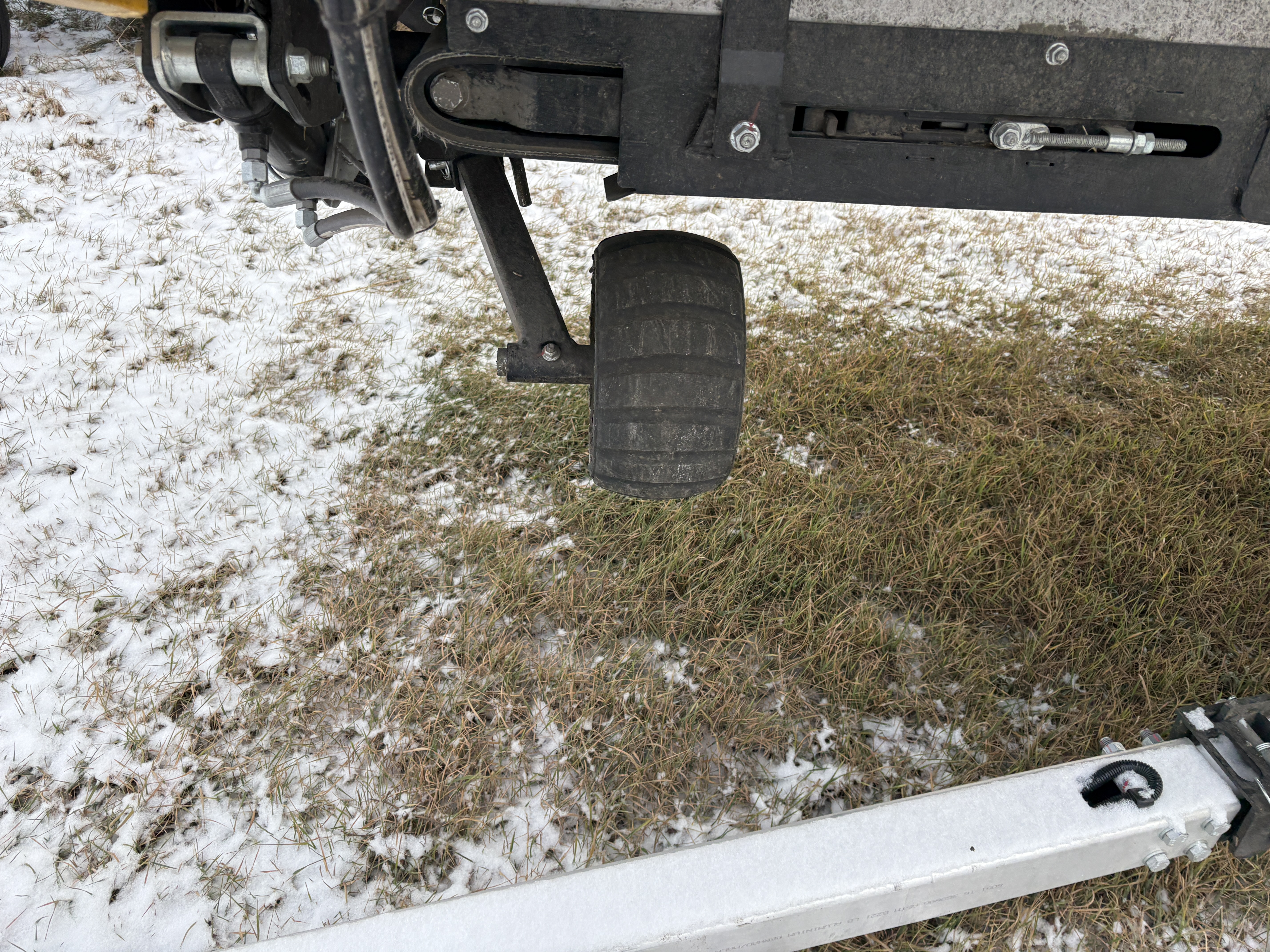 2025 MacDon FD240 Header Draper Flex