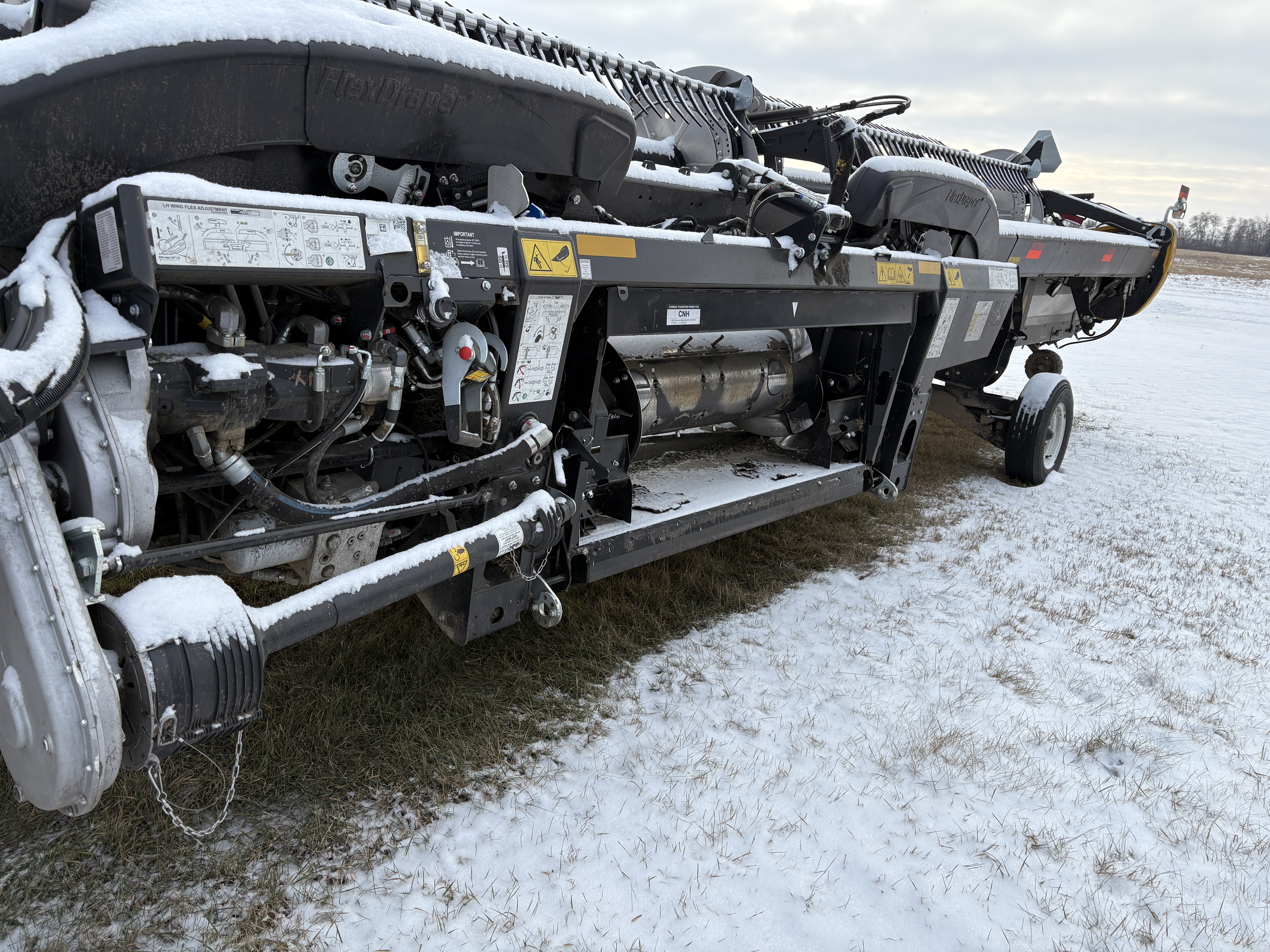 2025 MacDon FD240 Header Draper Flex