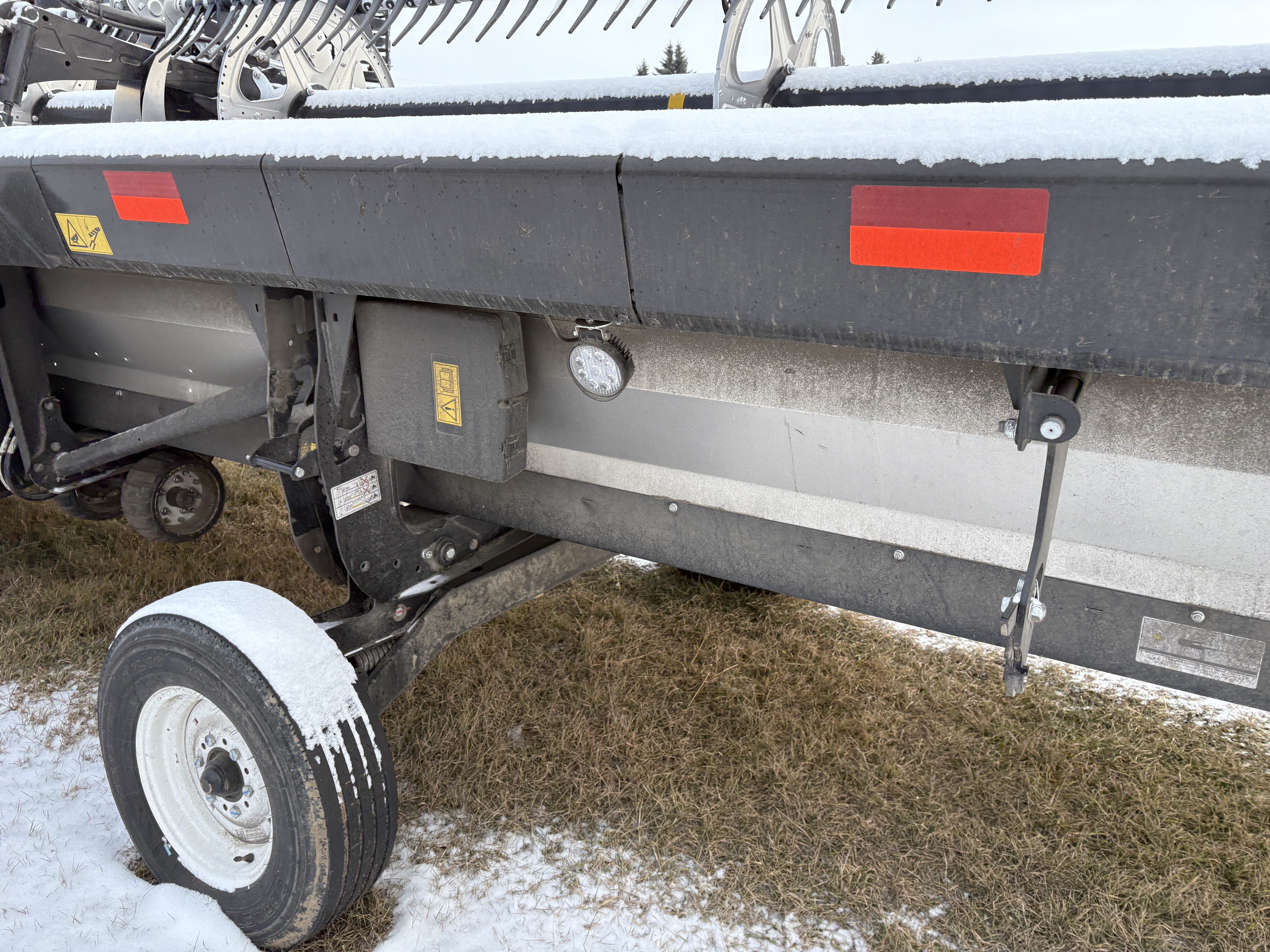2025 MacDon FD240 Header Draper Flex