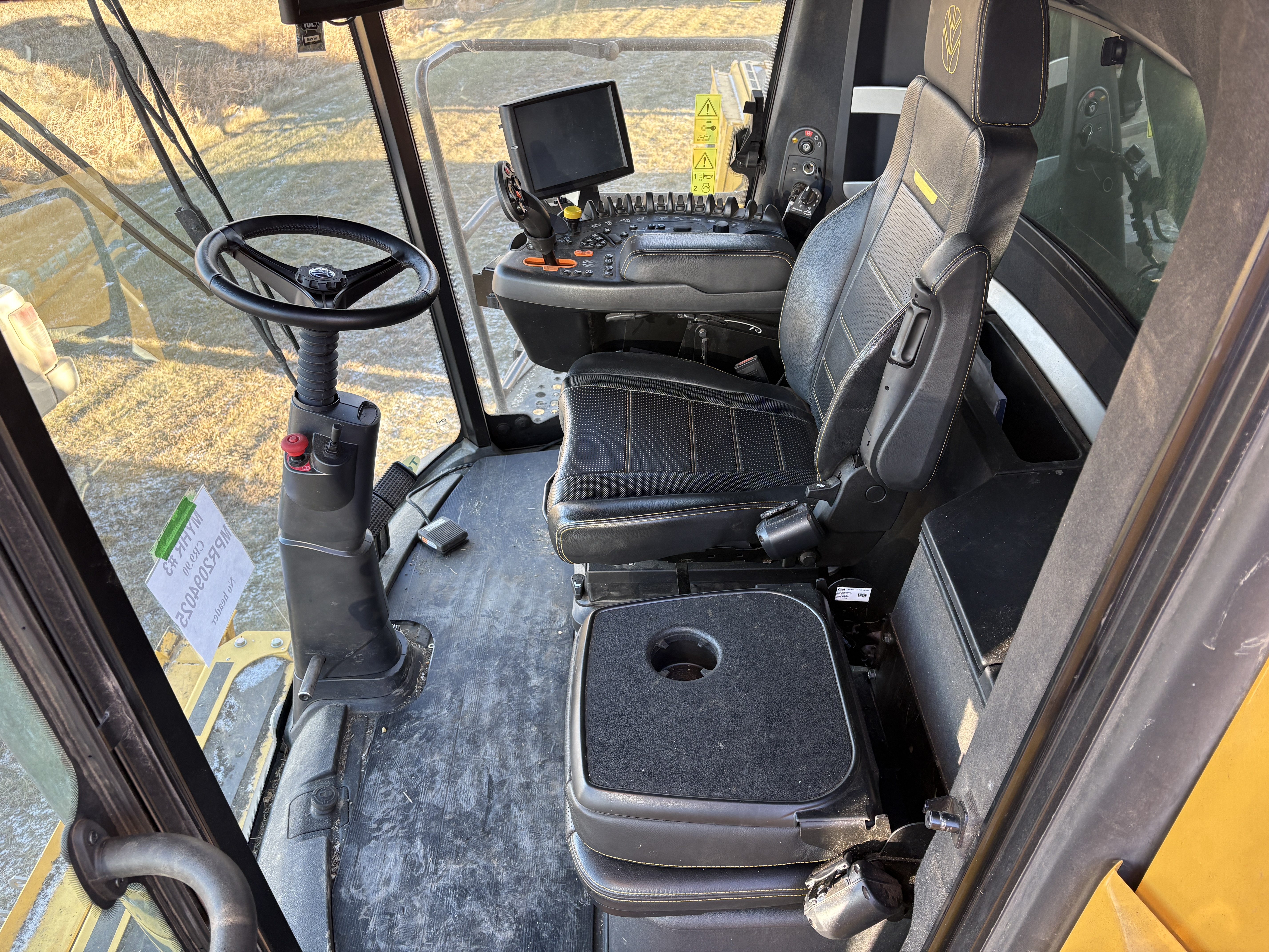 2024 New Holland CR9.90Z Combine