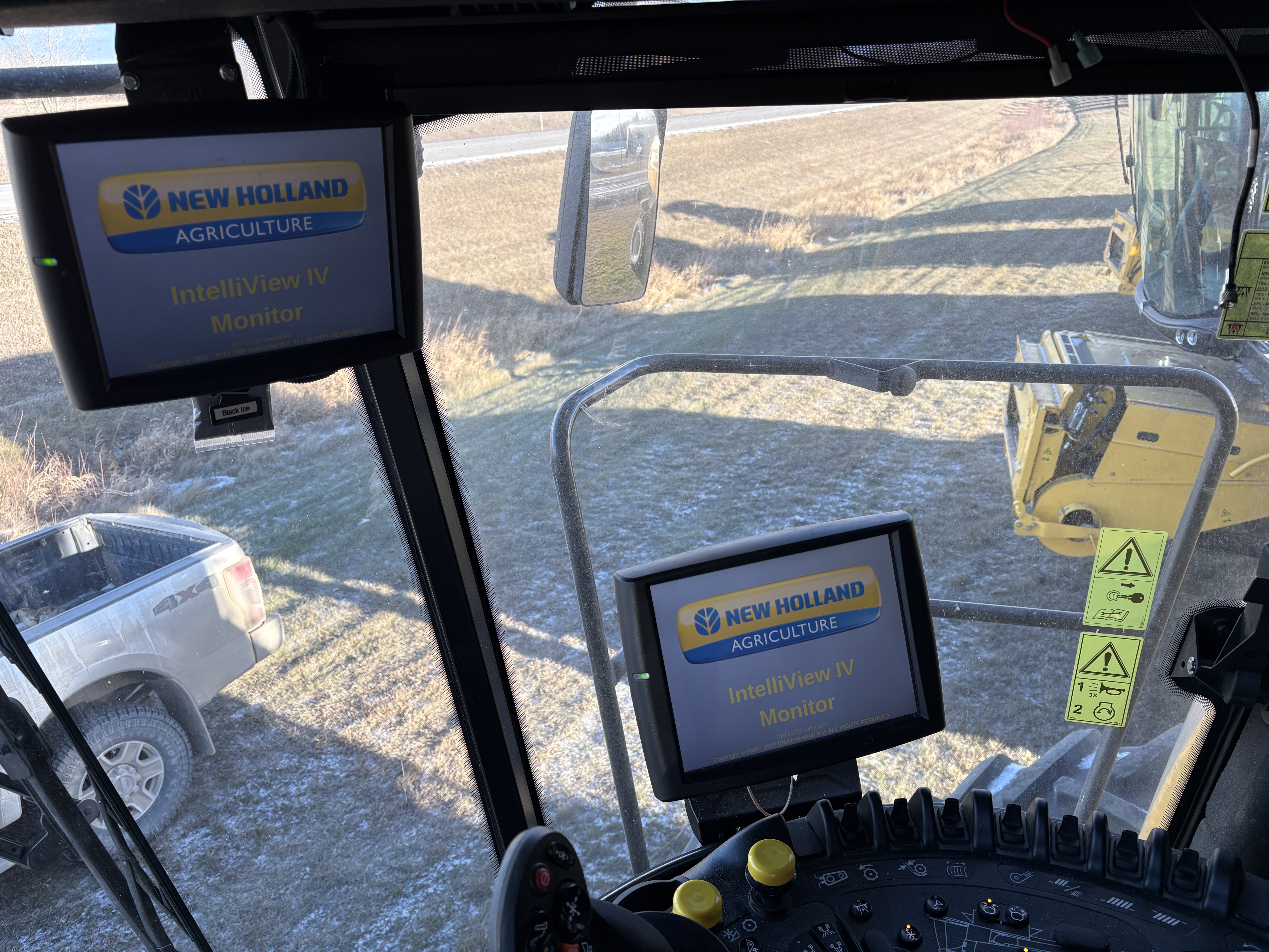 2024 New Holland CR9.90Z Combine