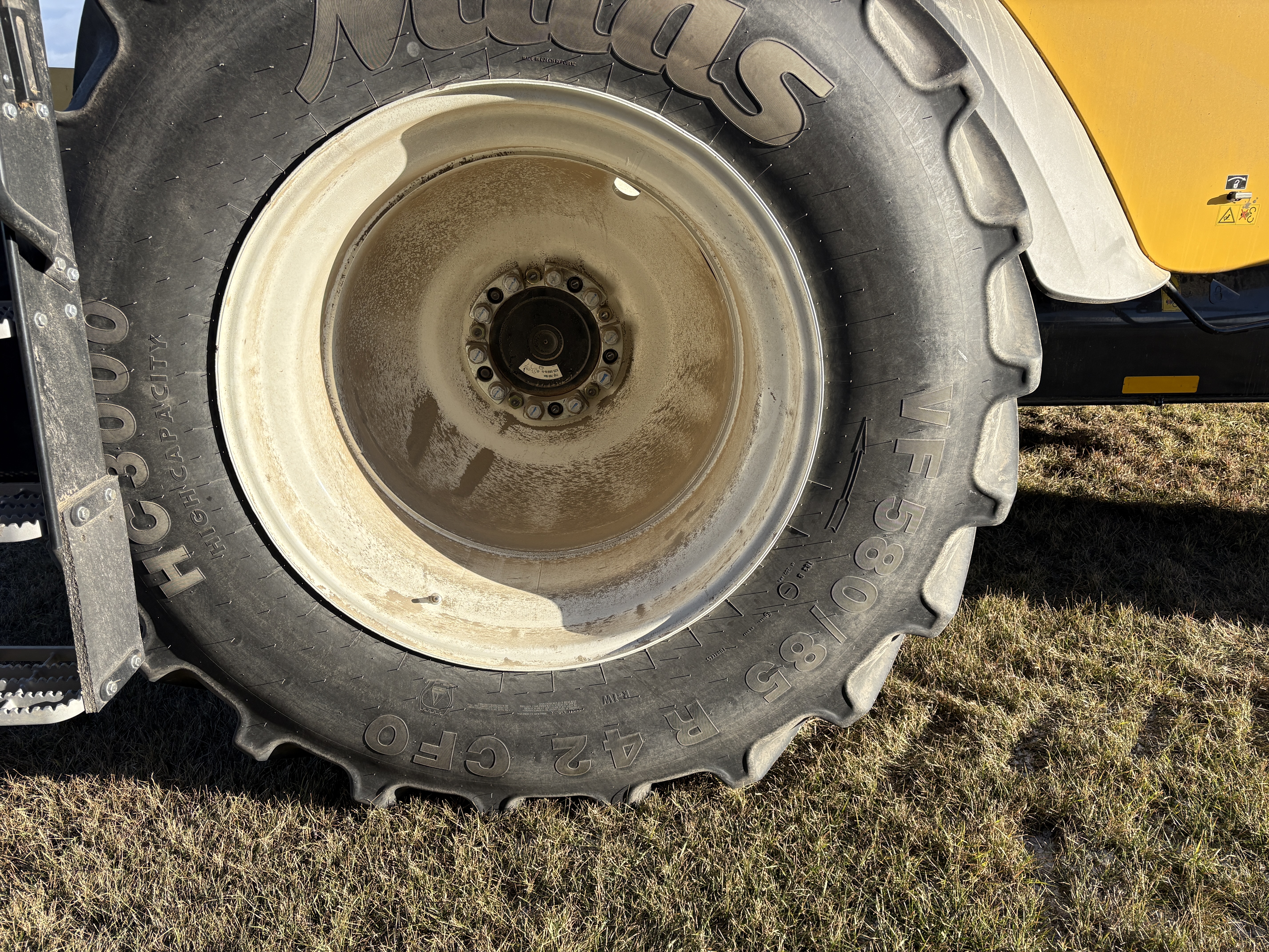 2024 New Holland CR9.90Z Combine