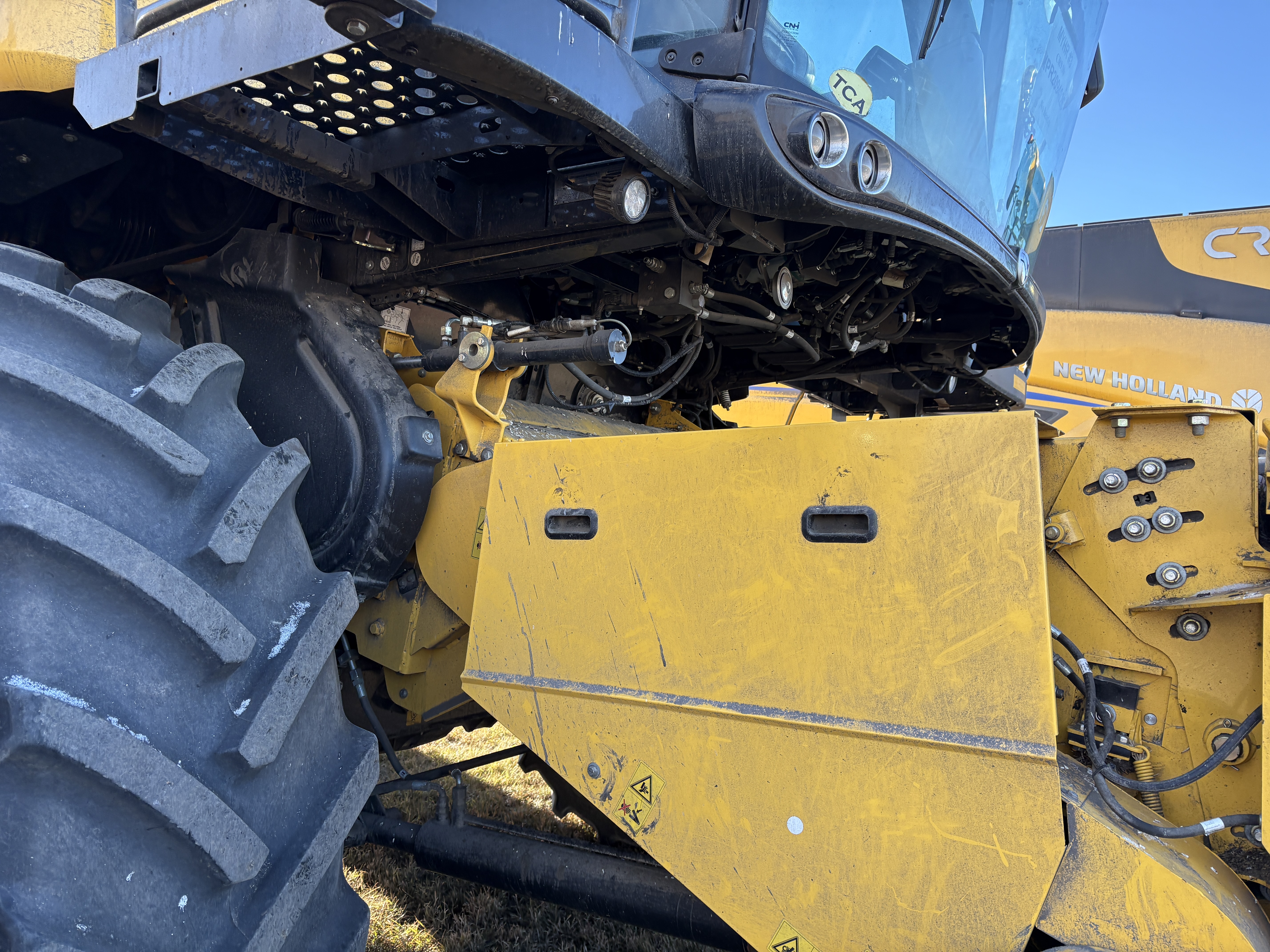 2024 New Holland CR9.90Z Combine