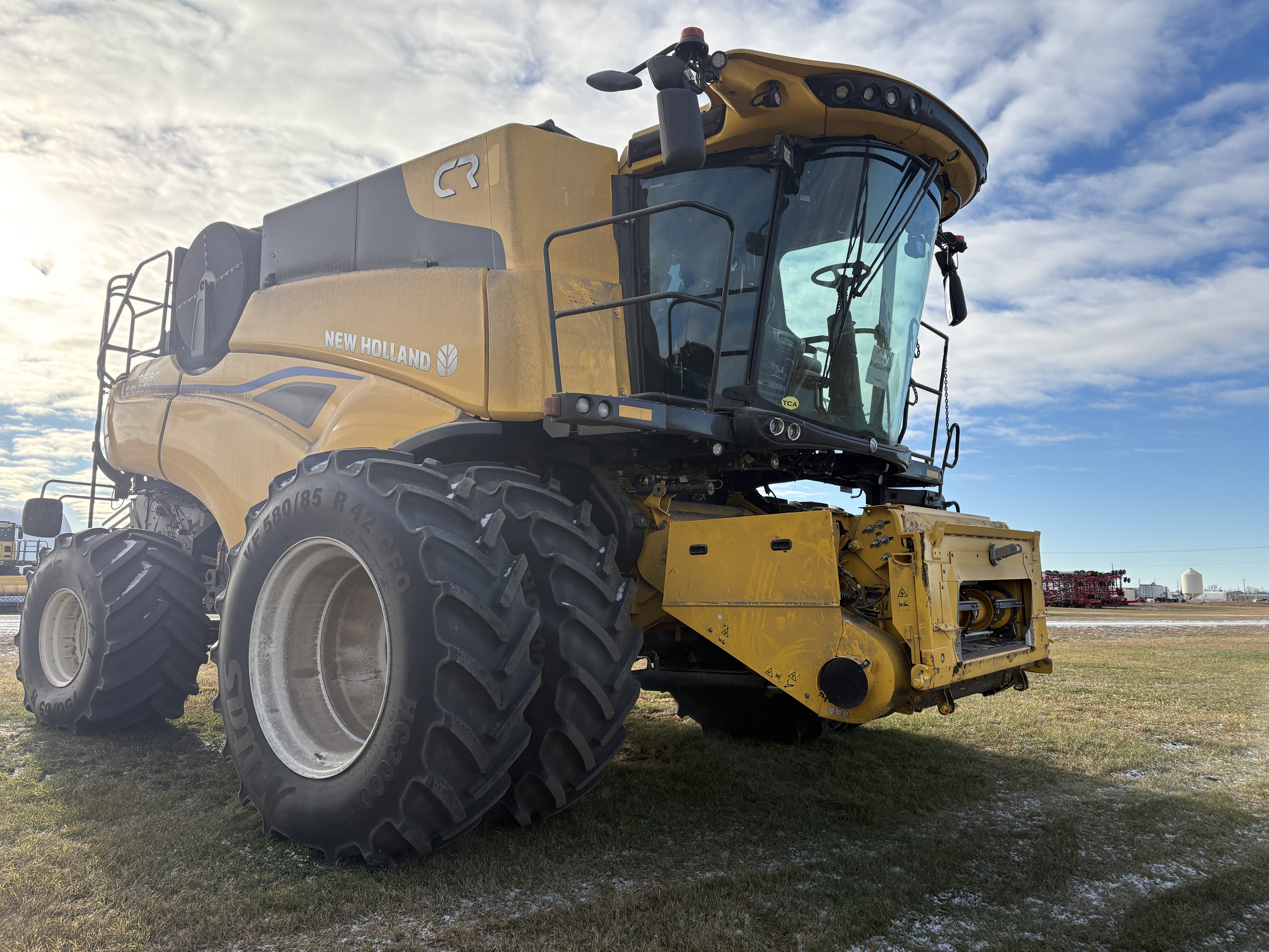 2024 New Holland CR9.90Z Combine
