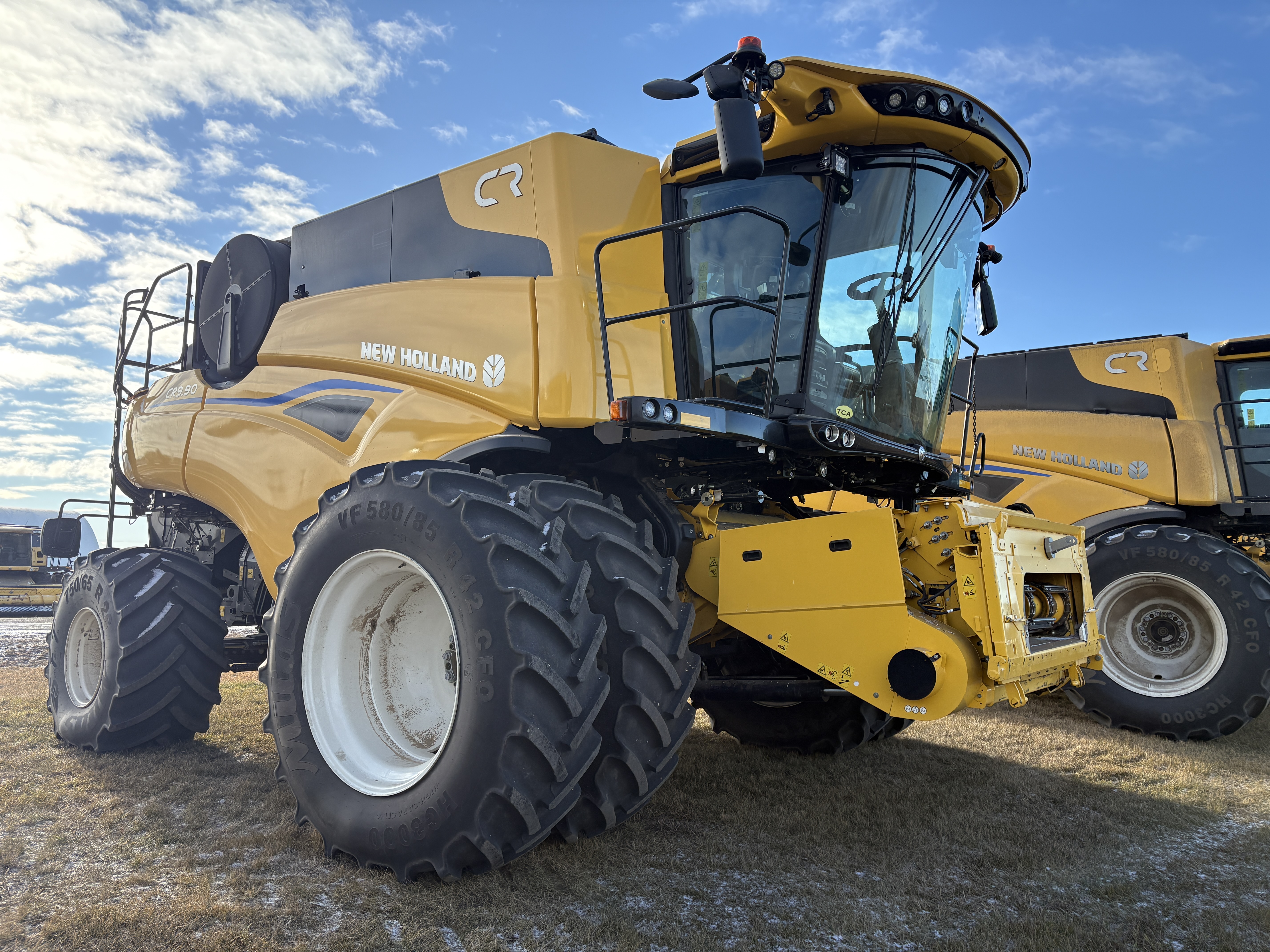 2024 New Holland CR9.90Z Combine