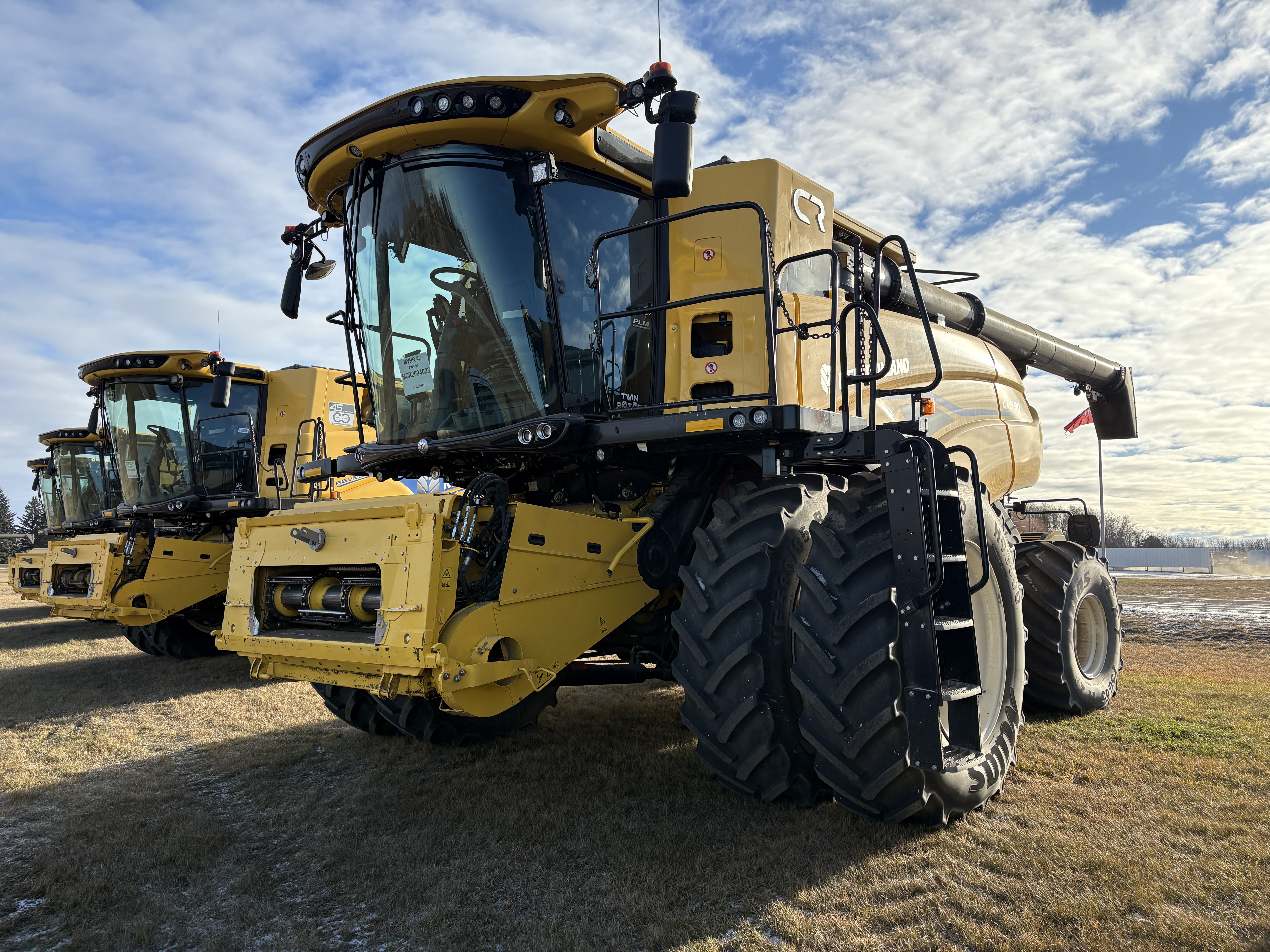 2024 New Holland CR9.90Z Combine