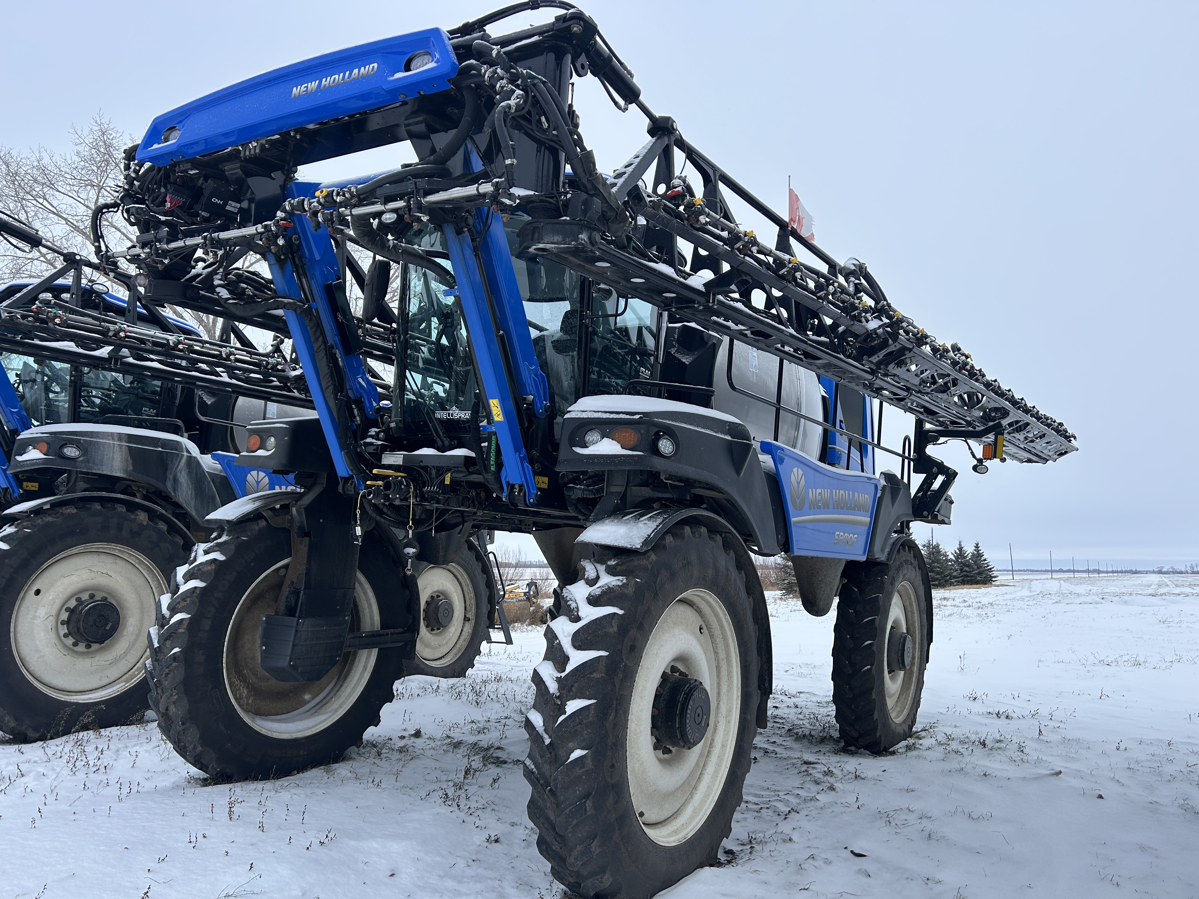 2025 New Holland SP.410F Sprayer/High Clearance