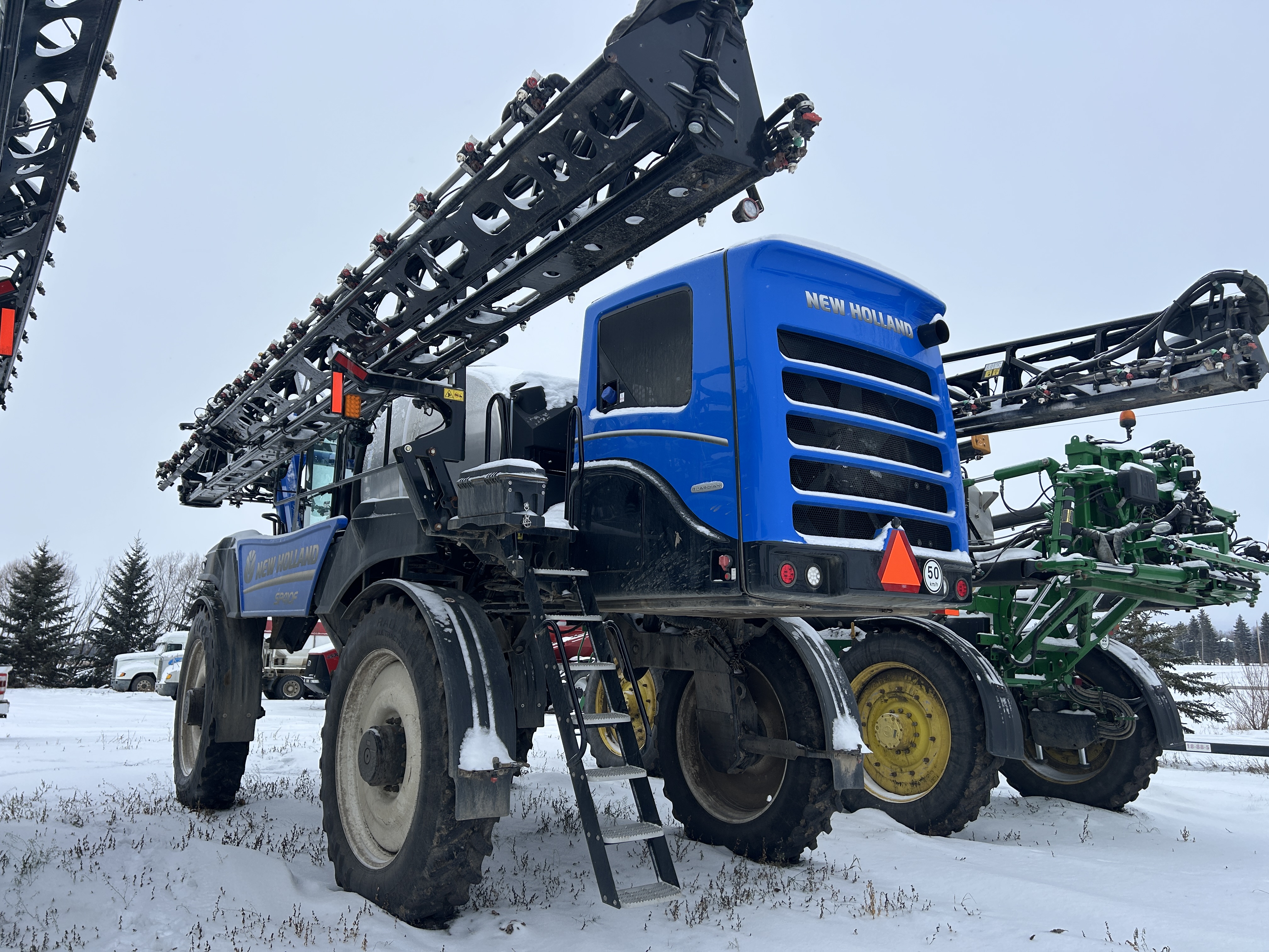 2025 New Holland SP.410F Sprayer/High Clearance