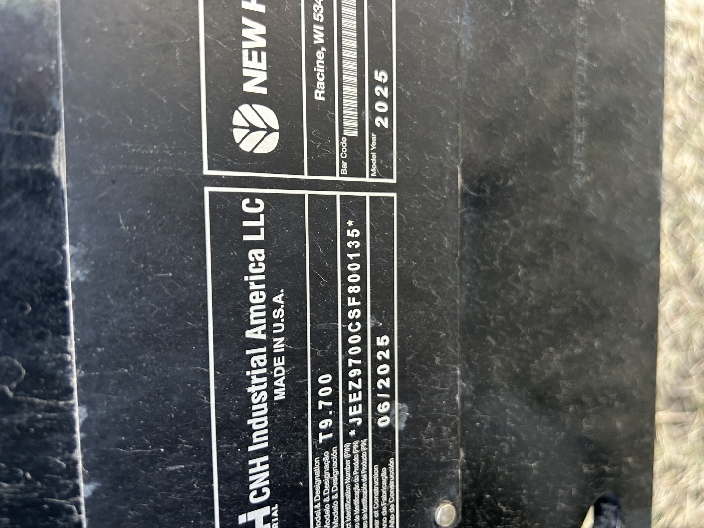 2025 New Holland T9.700 PLMI Tractor 4WD