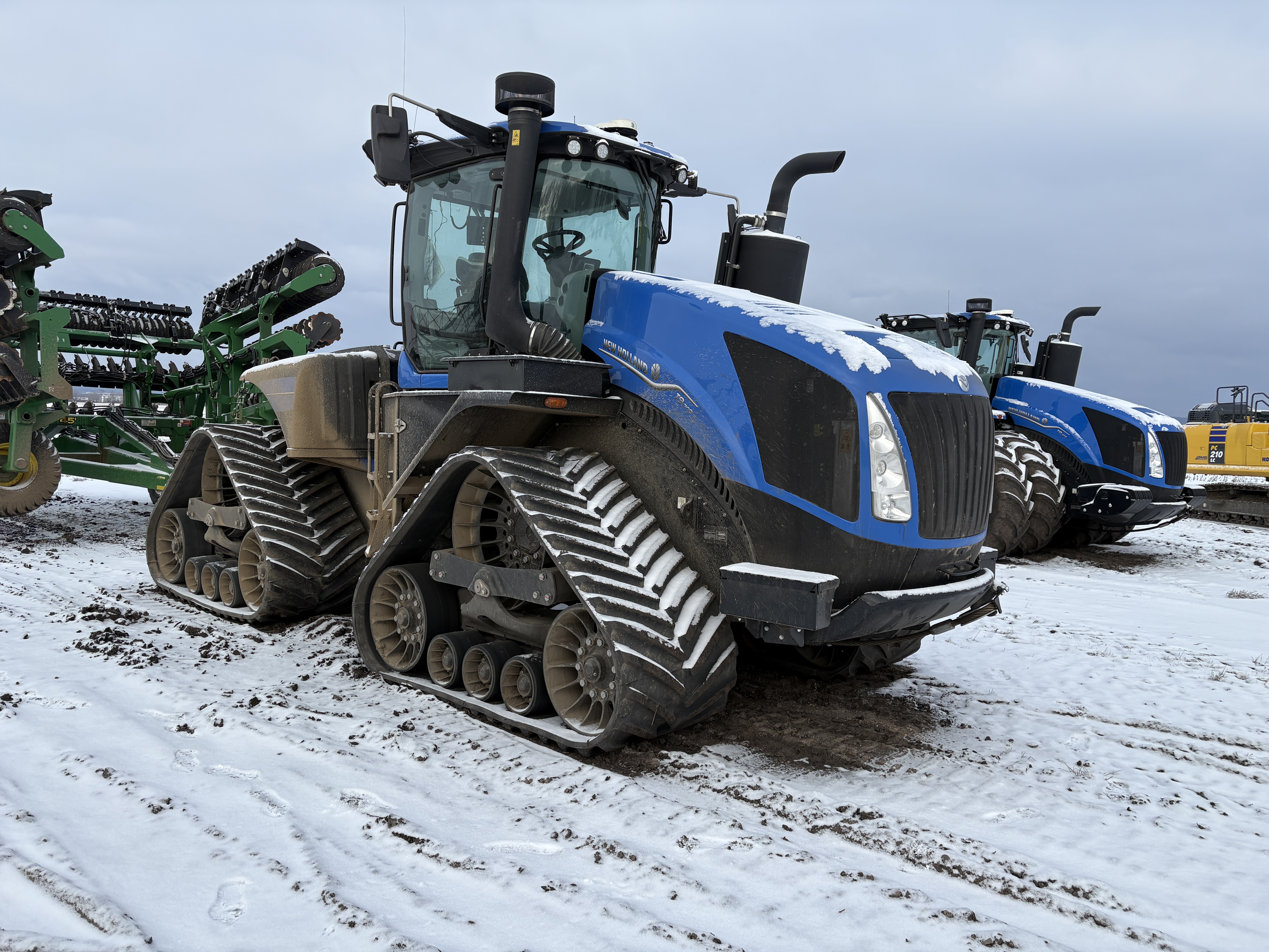 2024 New Holland T9.700 Tractor Rubber Track