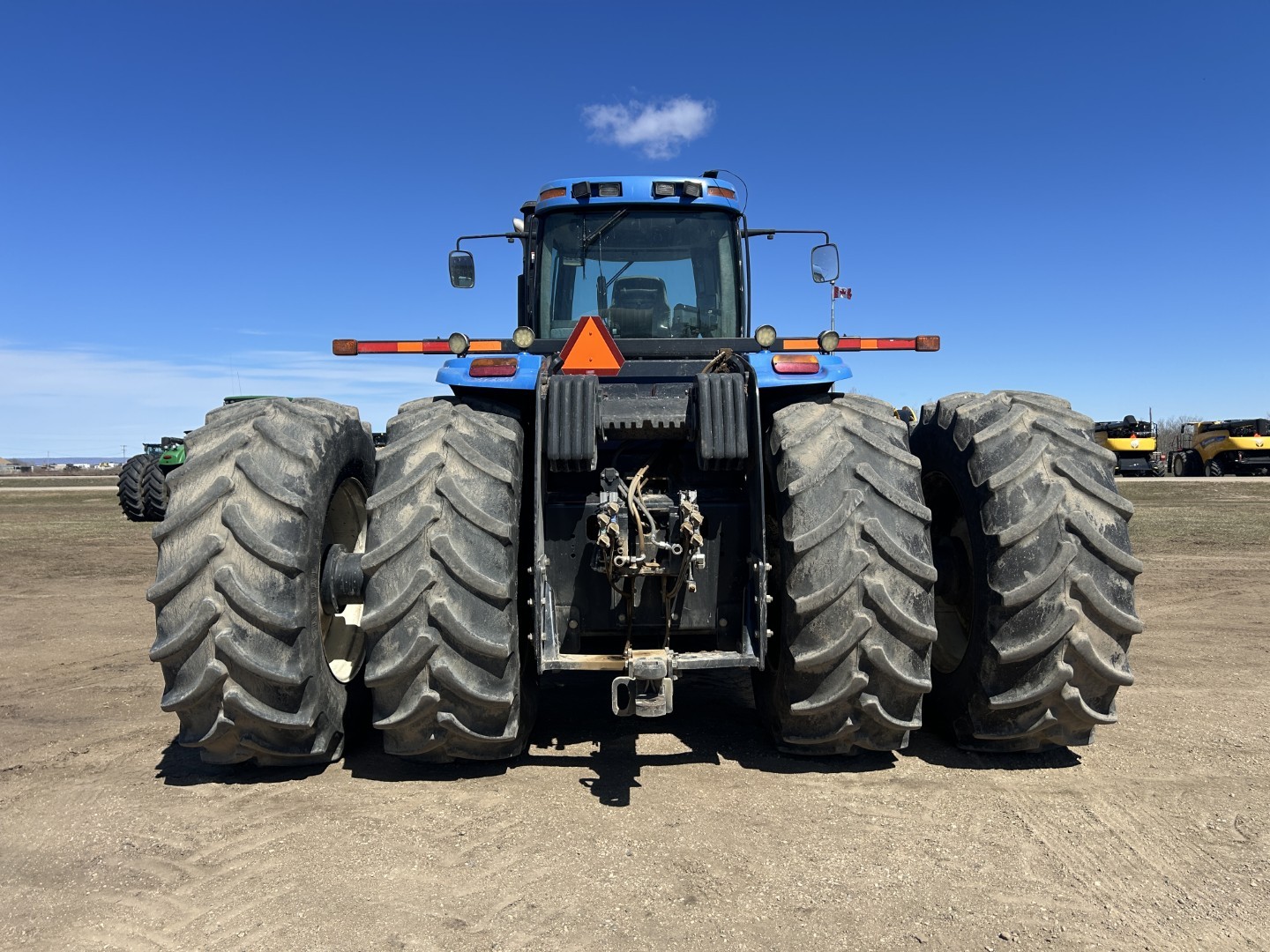 2007 New Holland TJ430 Tractor 4WD