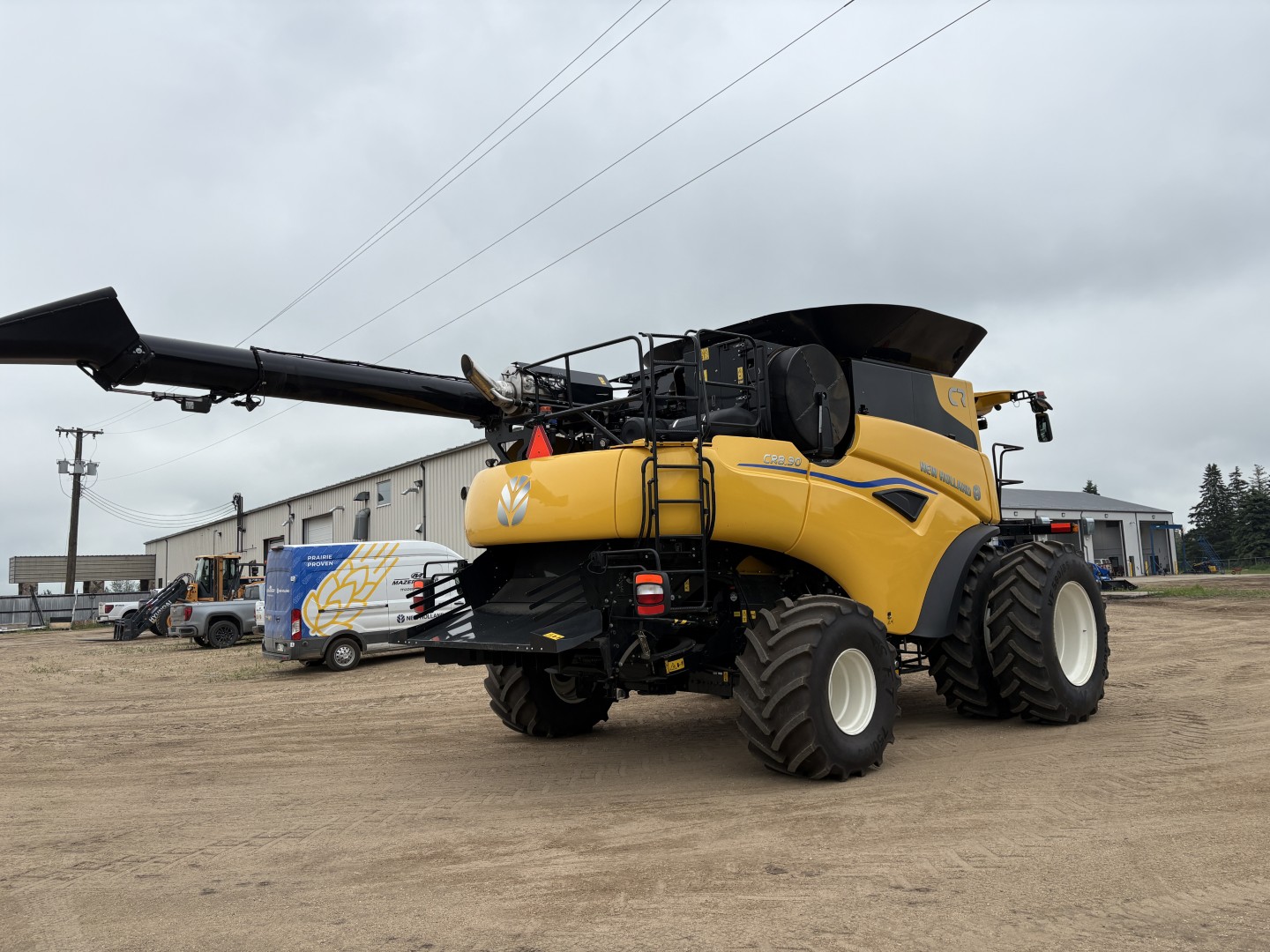 2025 New Holland CR8.90Z Combine