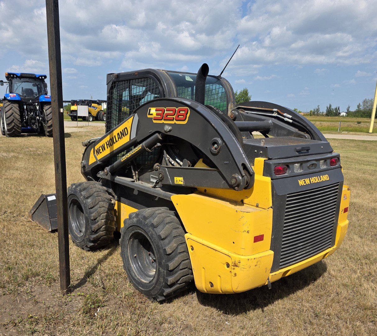 2022 New Holland L328 Skid Steer Loader