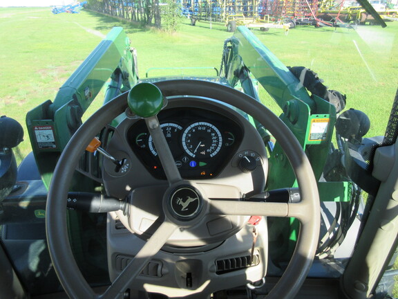 2014 John Deere 6125R Tractor