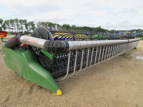 2018 John Deere 640FD Header Combine