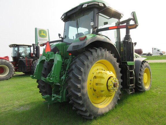 2022 John Deere 8R 340 Tractor