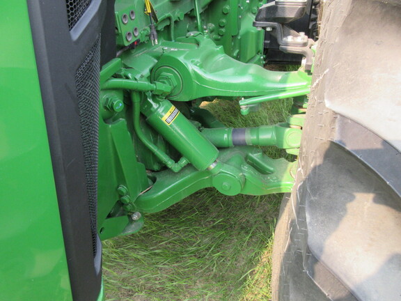 2022 John Deere 8R 340 Tractor