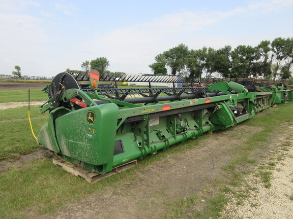 2018 John Deere 640FD Header Combine