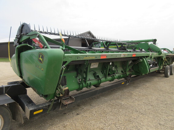 2018 John Deere 640FD Header Combine