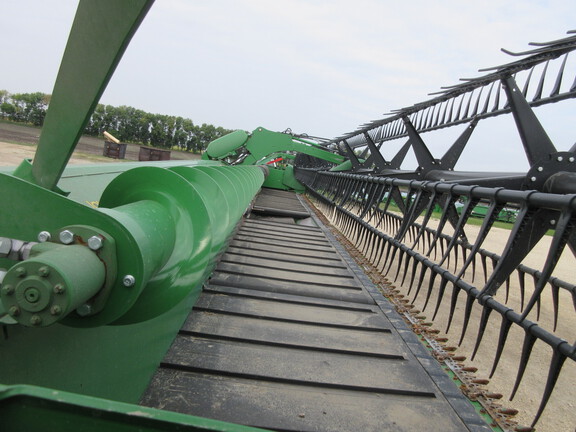 2018 John Deere 640FD Header Combine