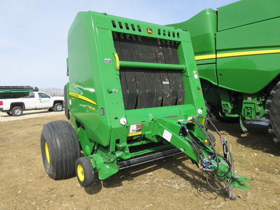 2021 John Deere 560M Baler/Round