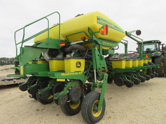 2007 John Deere 1770NT CCS Planter