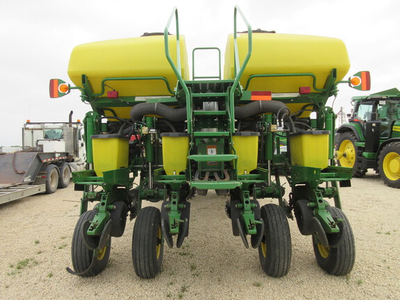 2007 John Deere 1770NT CCS Planter