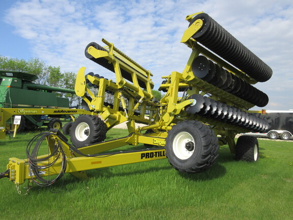 2022 Degelman PRO-TILL 40' Disk