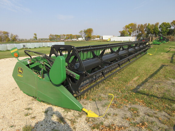 2008 John Deere 635F Header Combine