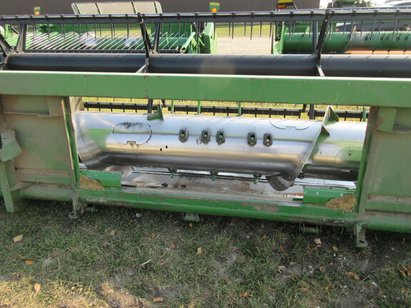 2008 John Deere 635F Header Combine