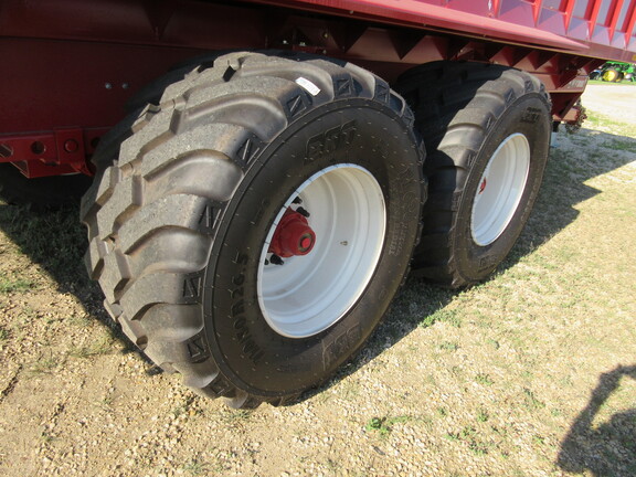 2022 Meyers 9524W MANURE SPREADER Manure Spreader