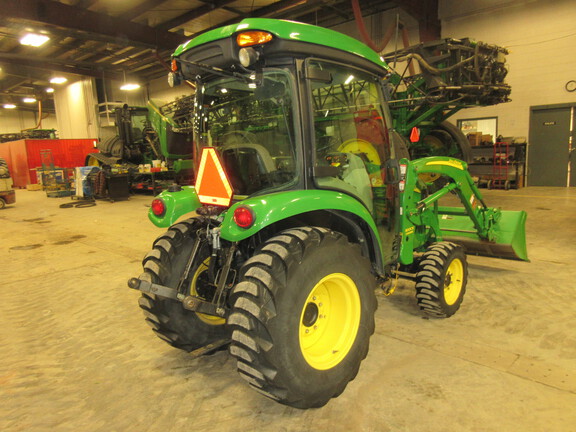 2011 John Deere 3520 Tractor Compact