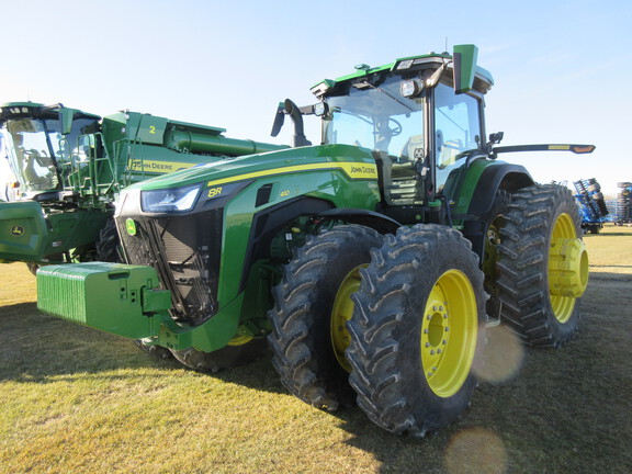 2022 John Deere 8R 410 Tractor