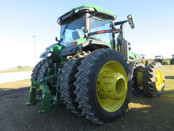 2022 John Deere 8R 410 Tractor