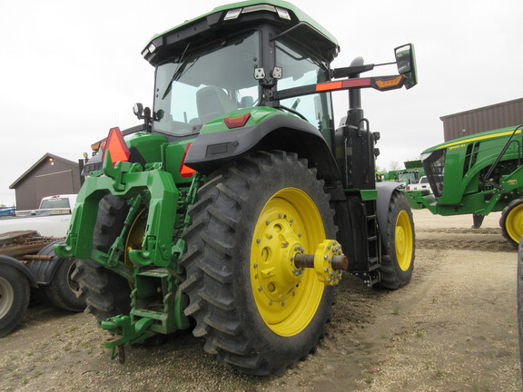 2023 John Deere 8R 340 Tractor