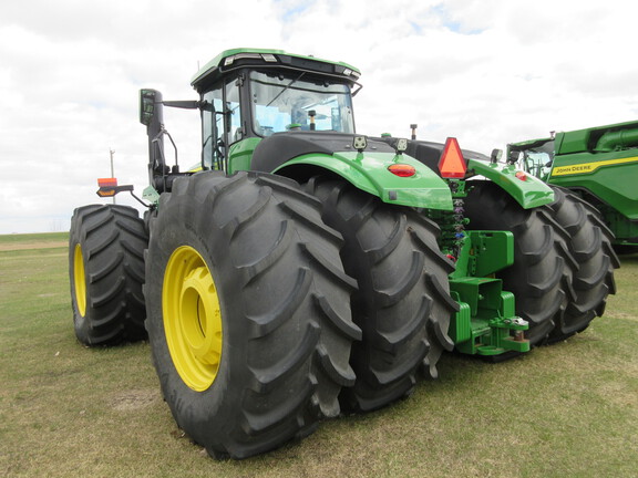 2023 John Deere 9R 590 Tractor 4WD