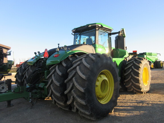 2023 John Deere 9R 590 Tractor 4WD