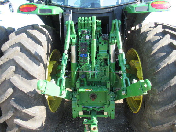 2023 John Deere 6R 195 Tractor