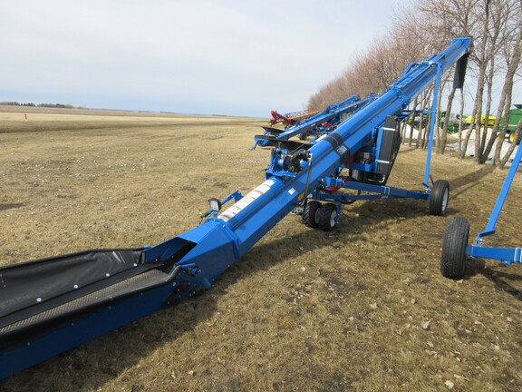 2023 Brandt 1547LP+ OILSEED CONVEYOR Grain Auger